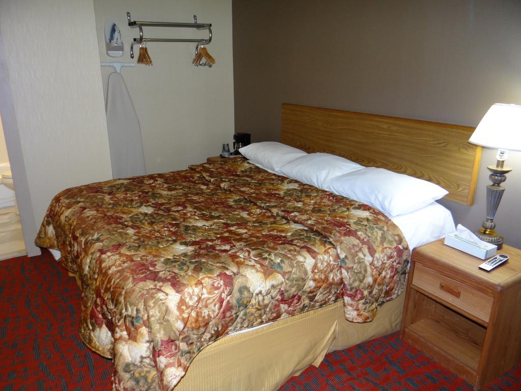 Edelweiss Ski Lodge Ellicottville Oda fotoğraf